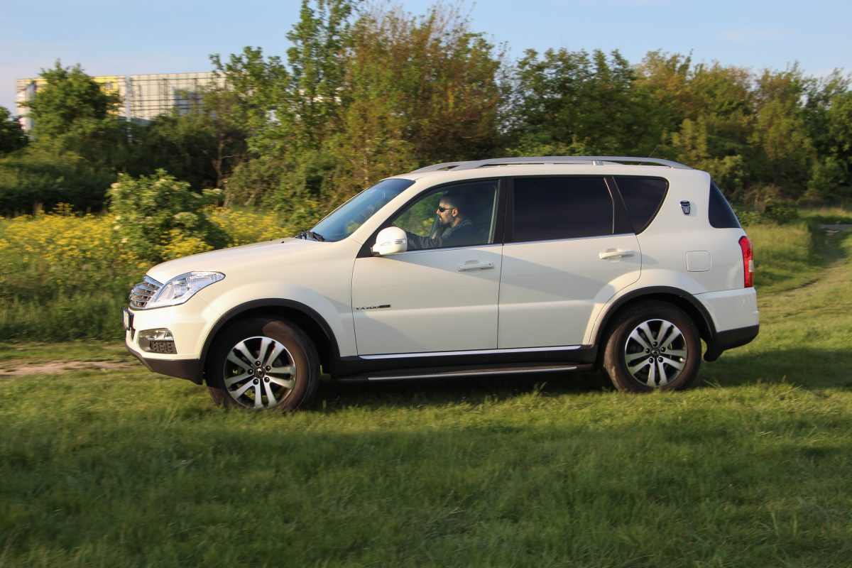 SSANGYONG REXTON
