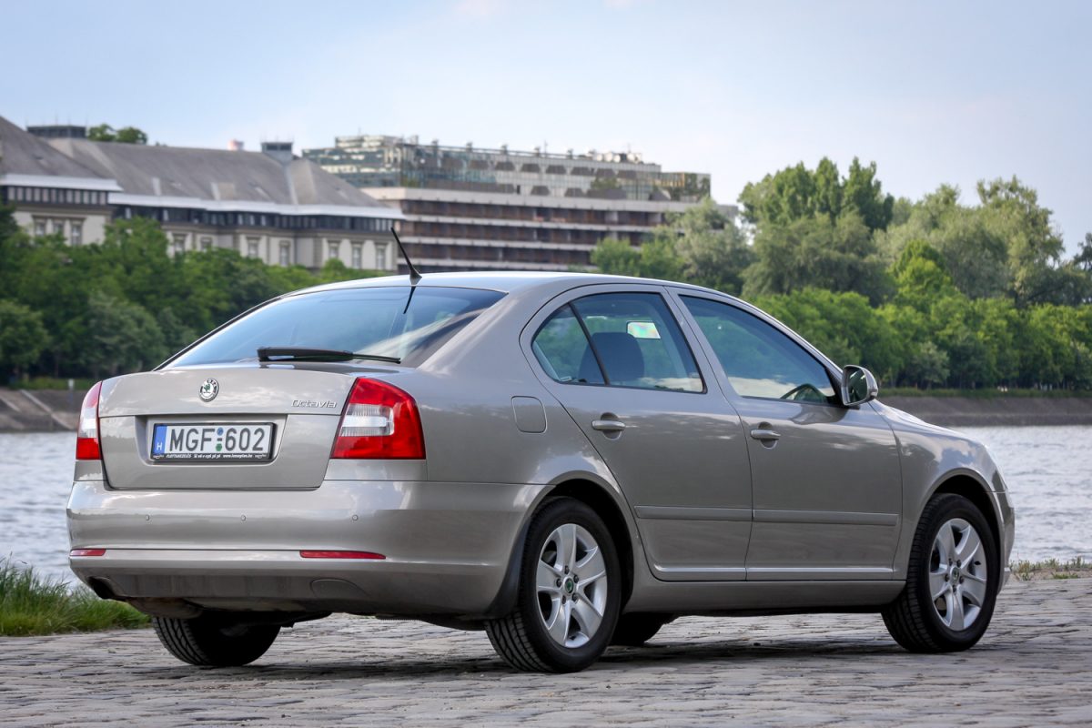 SKODA OCTAVIA