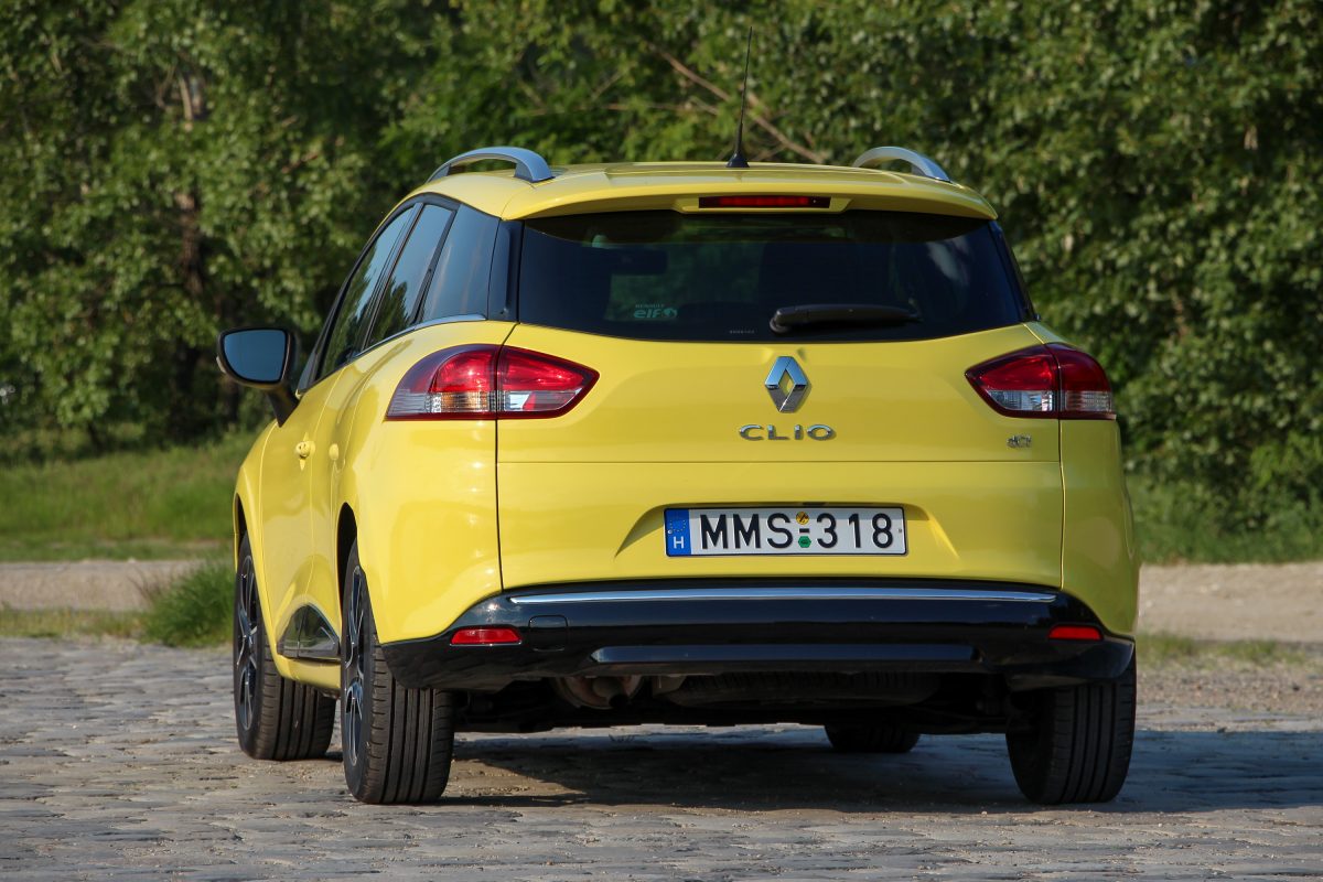 RENAULT CLIO