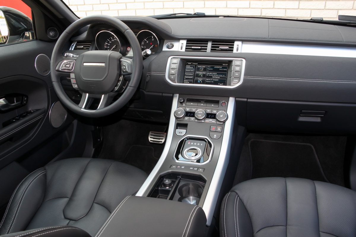 LAND ROVER RANGE ROVER EVOQUE