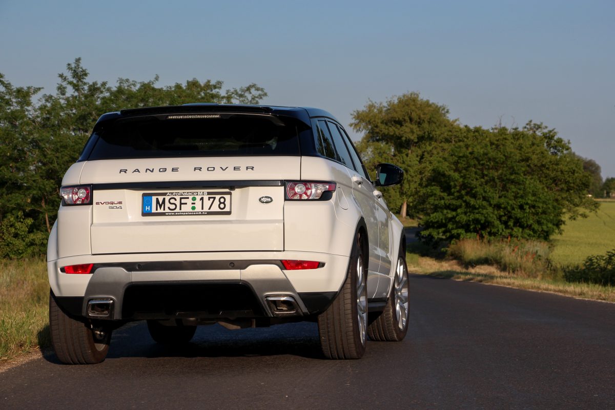 LAND ROVER RANGE ROVER EVOQUE