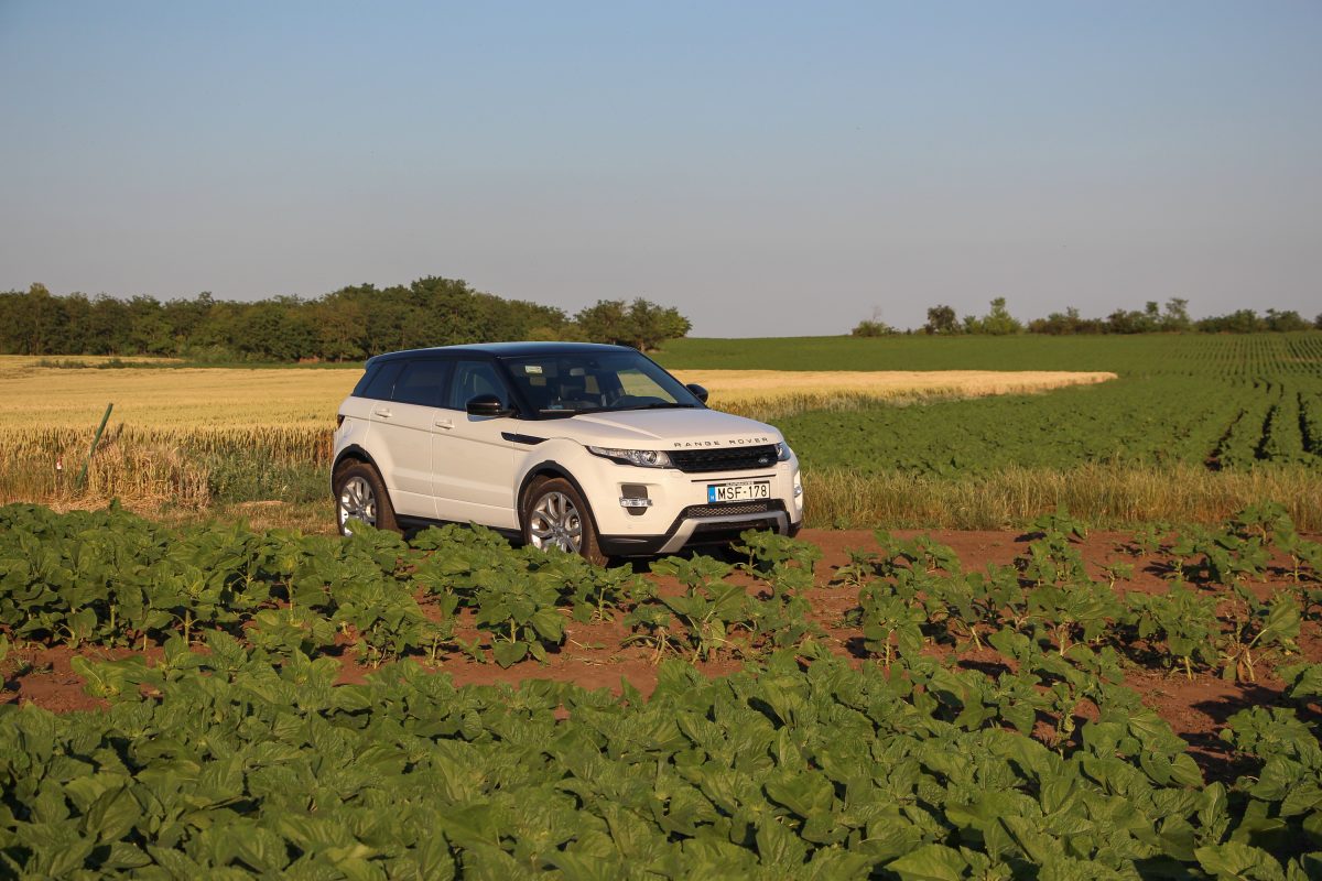 LAND ROVER RANGE ROVER EVOQUE