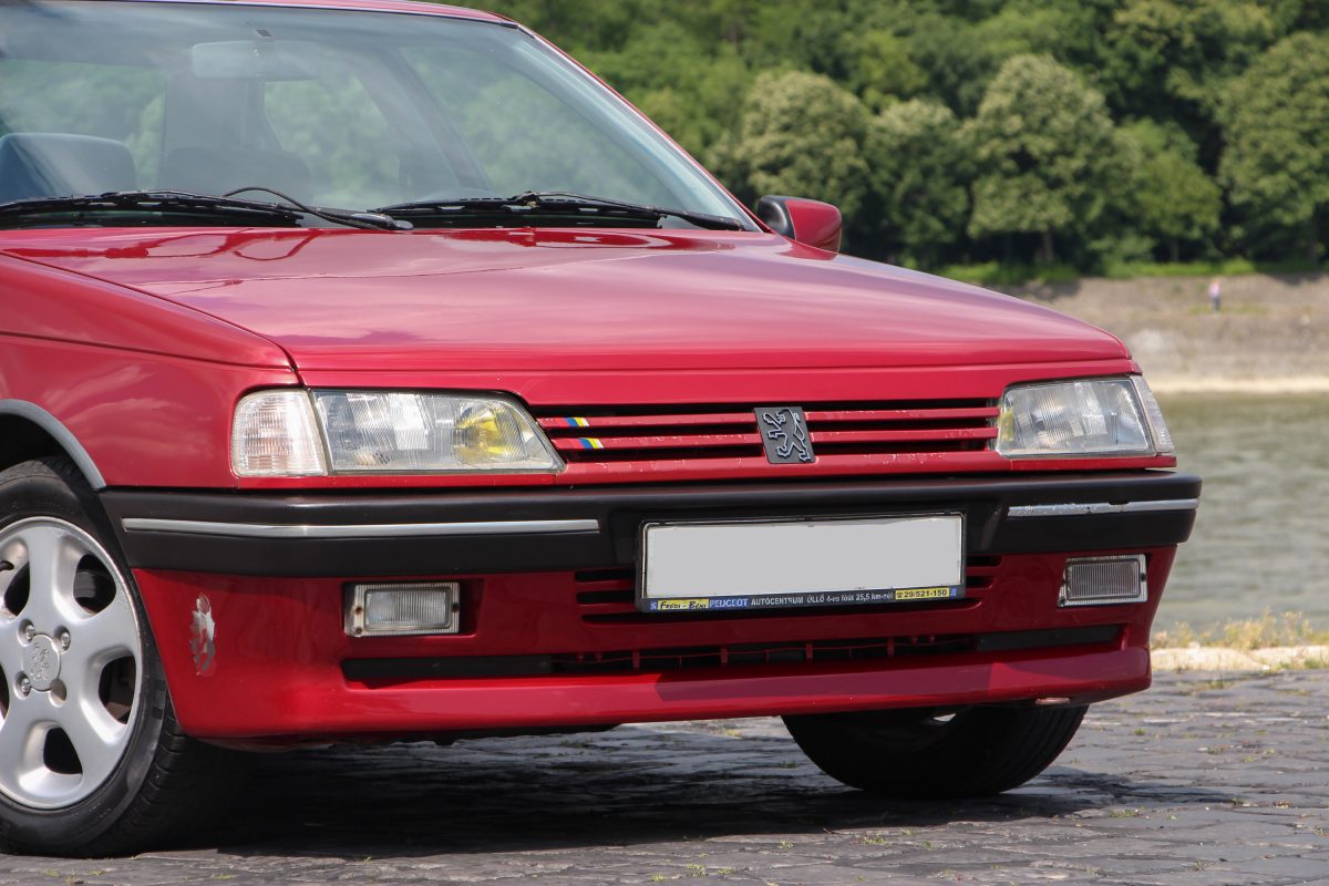 PEUGEOT 405