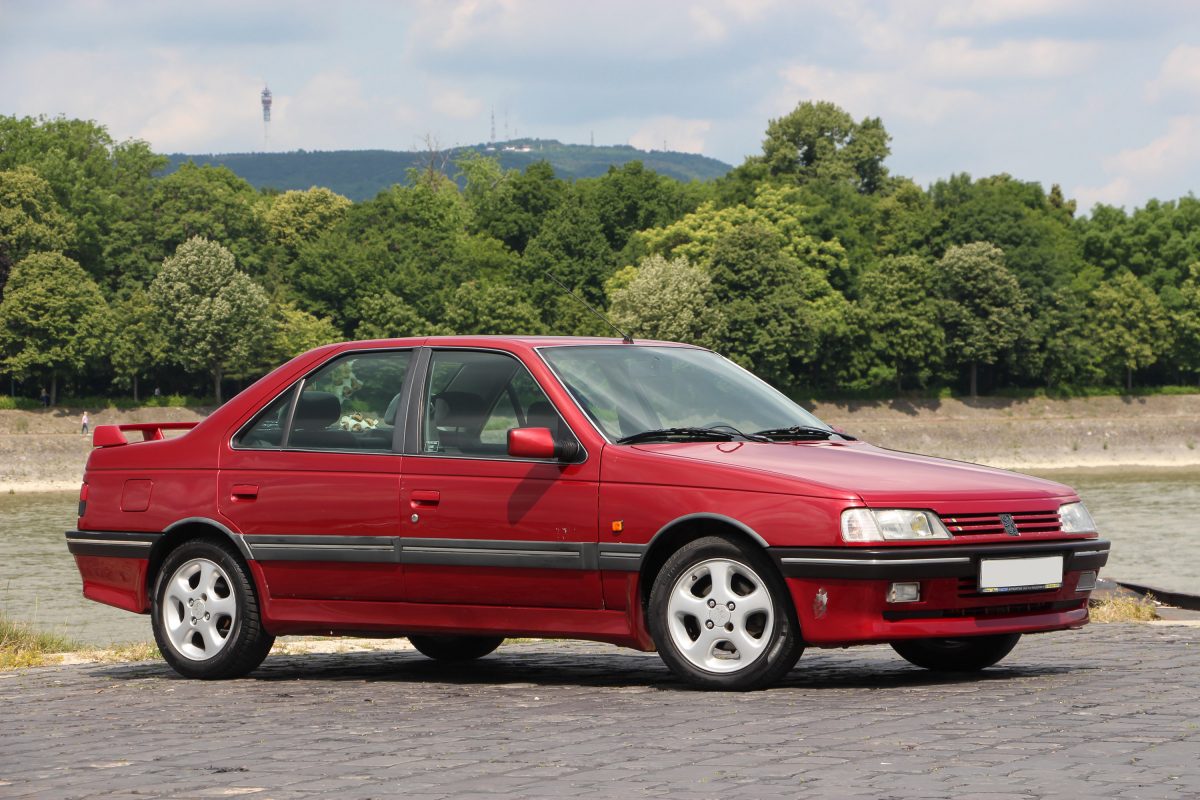 PEUGEOT 405
