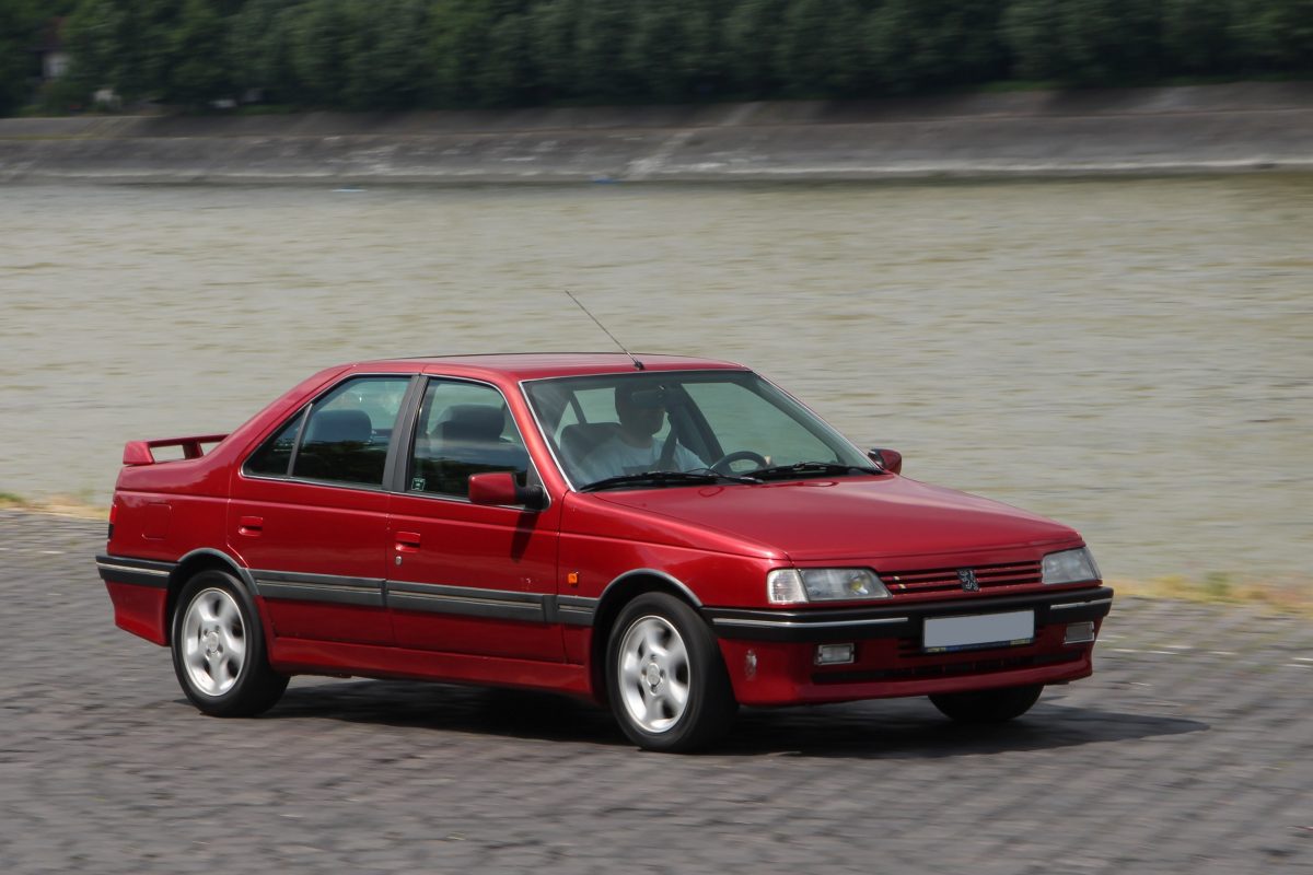PEUGEOT 405