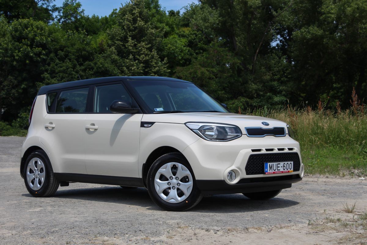 KIA SOUL