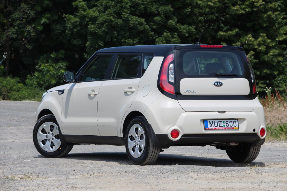 KIA SOUL