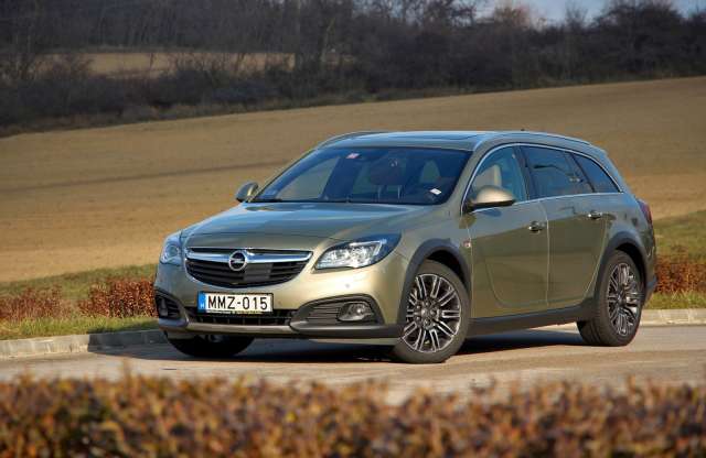 Nagyot szól! Opel Insignia Country Tourer BiTurbo CDTI 4×4 teszt