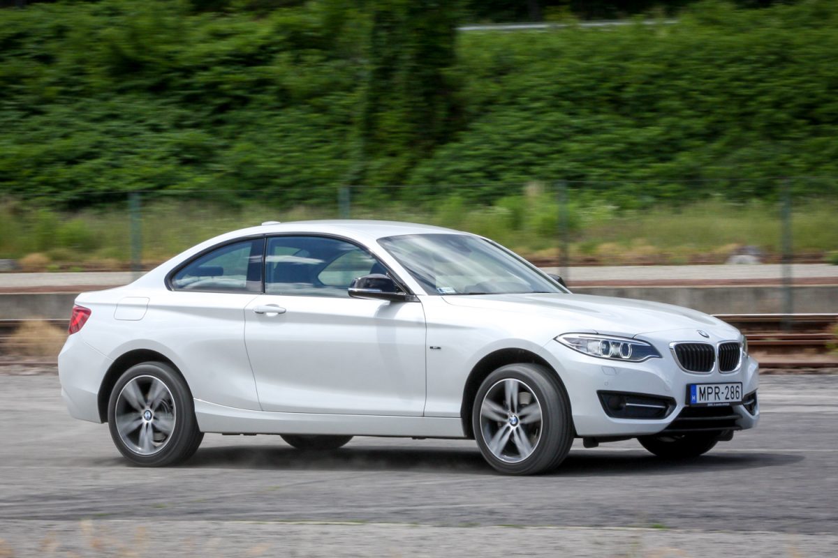 BMW 2-ES SOROZAT