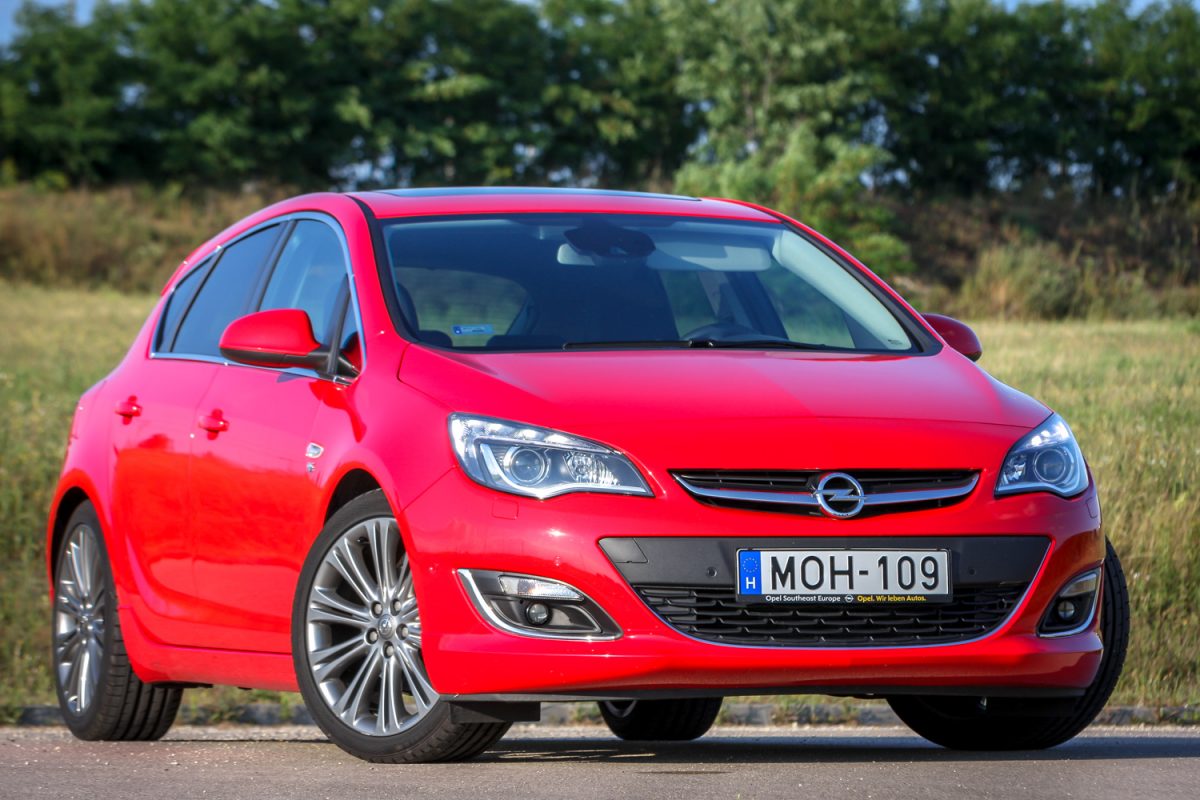 OPEL ASTRA J