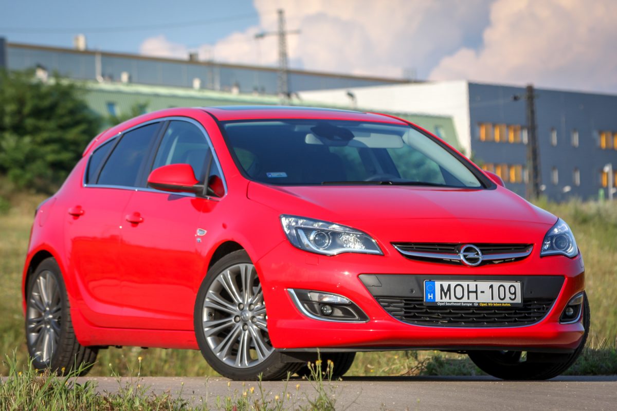 OPEL ASTRA J
