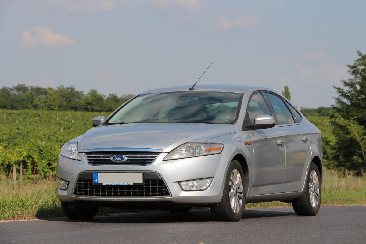 FORD MONDEO