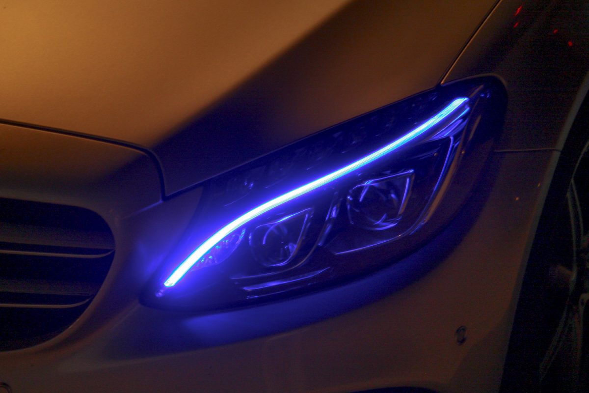 MERCEDES-BENZ C-OSZTÁLY