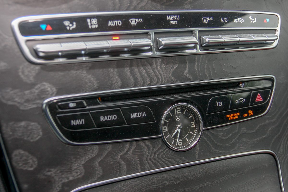 MERCEDES-BENZ C-OSZTÁLY