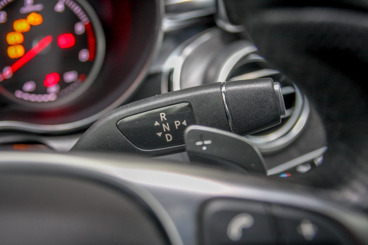 MERCEDES-BENZ C-OSZTÁLY