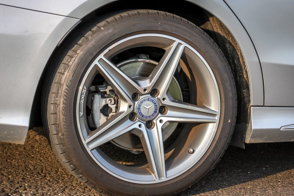 MERCEDES-BENZ C-OSZTÁLY