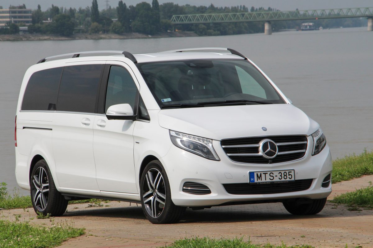 MERCEDES-BENZ V-OSZTÁLY