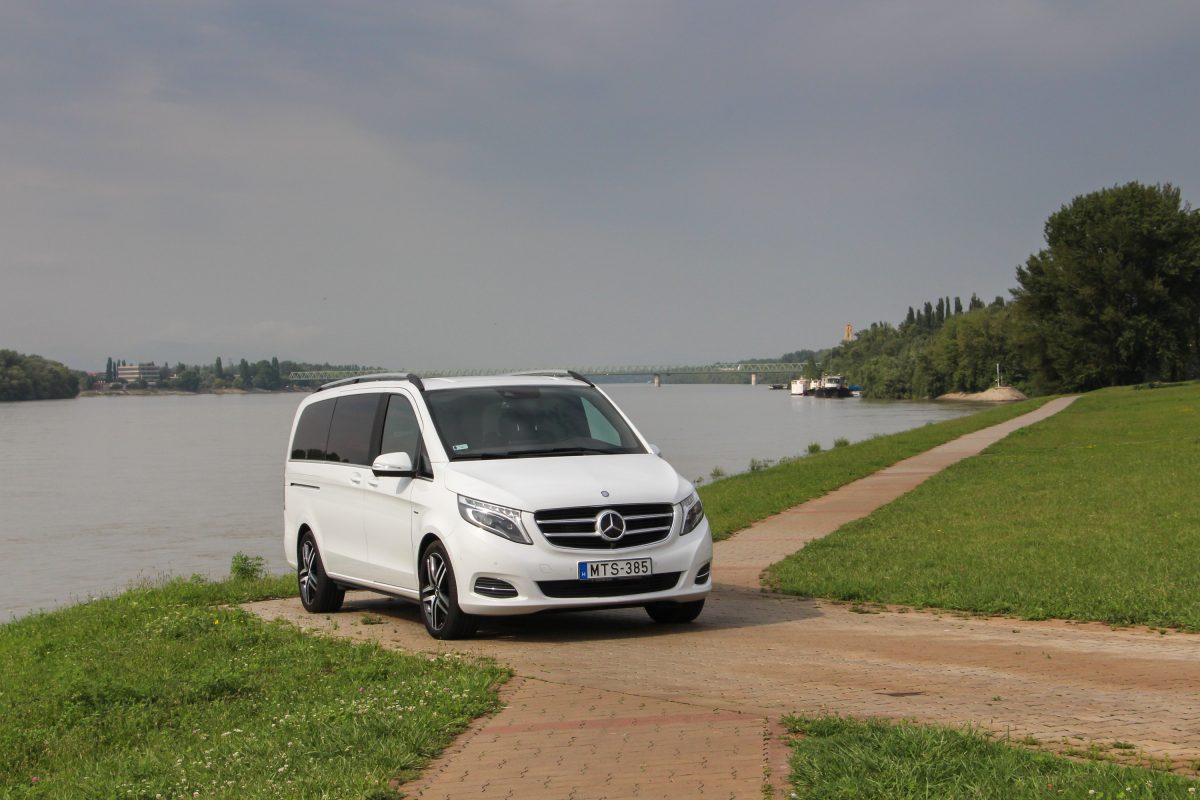 MERCEDES-BENZ V-OSZTÁLY