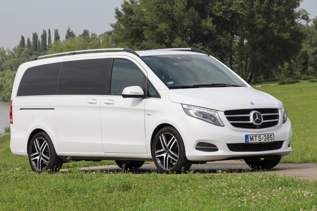 MERCEDES-BENZ V-OSZTÁLY