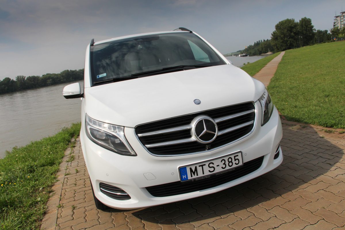 MERCEDES-BENZ V-OSZTÁLY