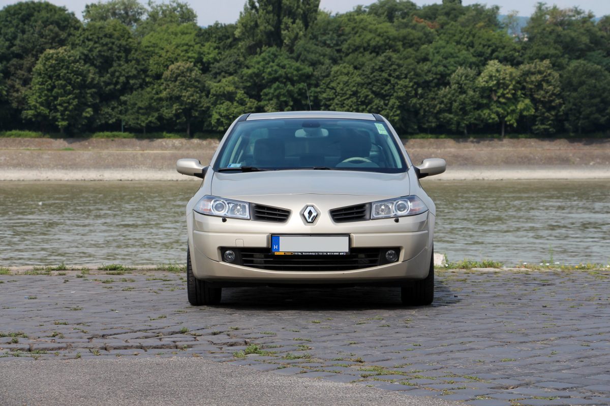 RENAULT MEGANE