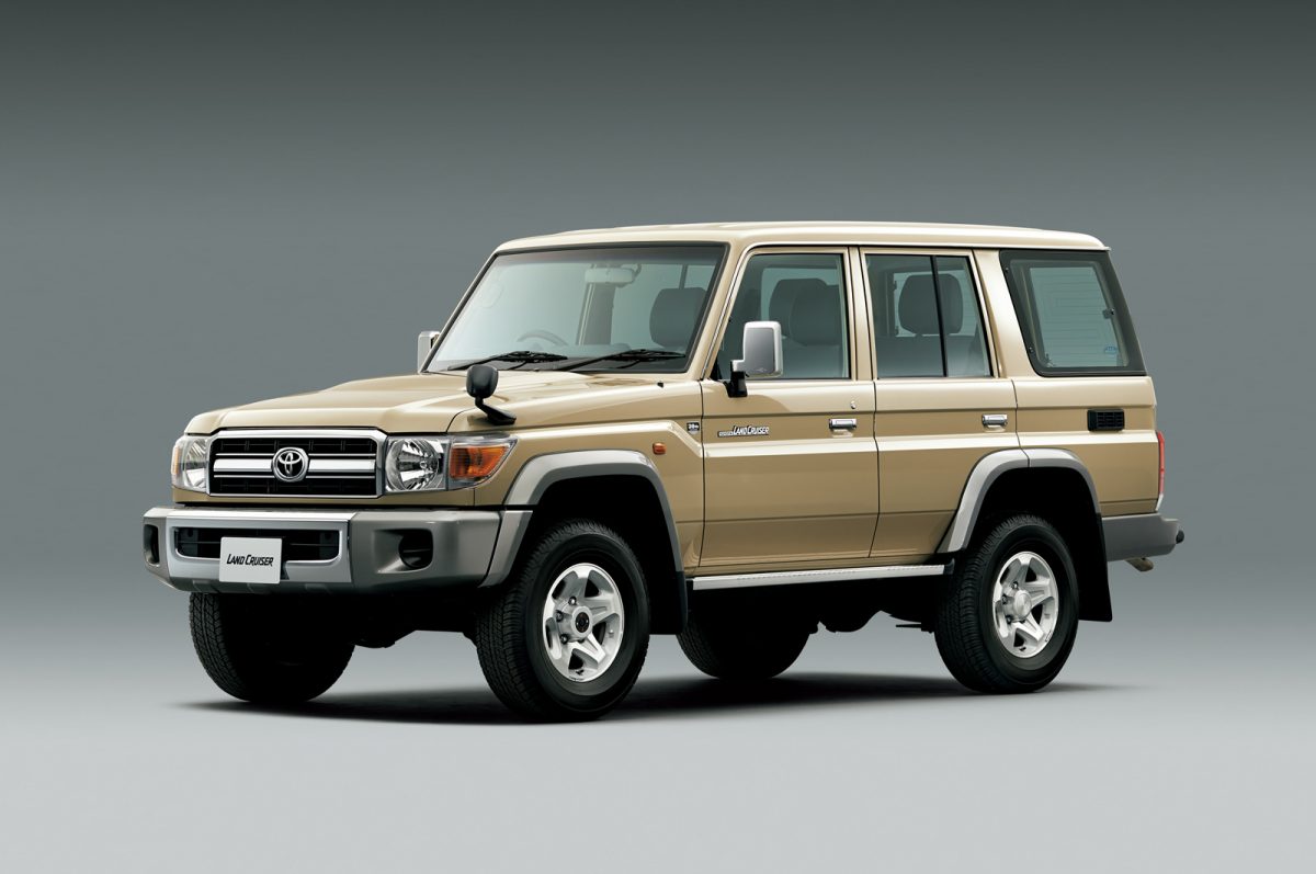 TOYOTA LAND CRUISER