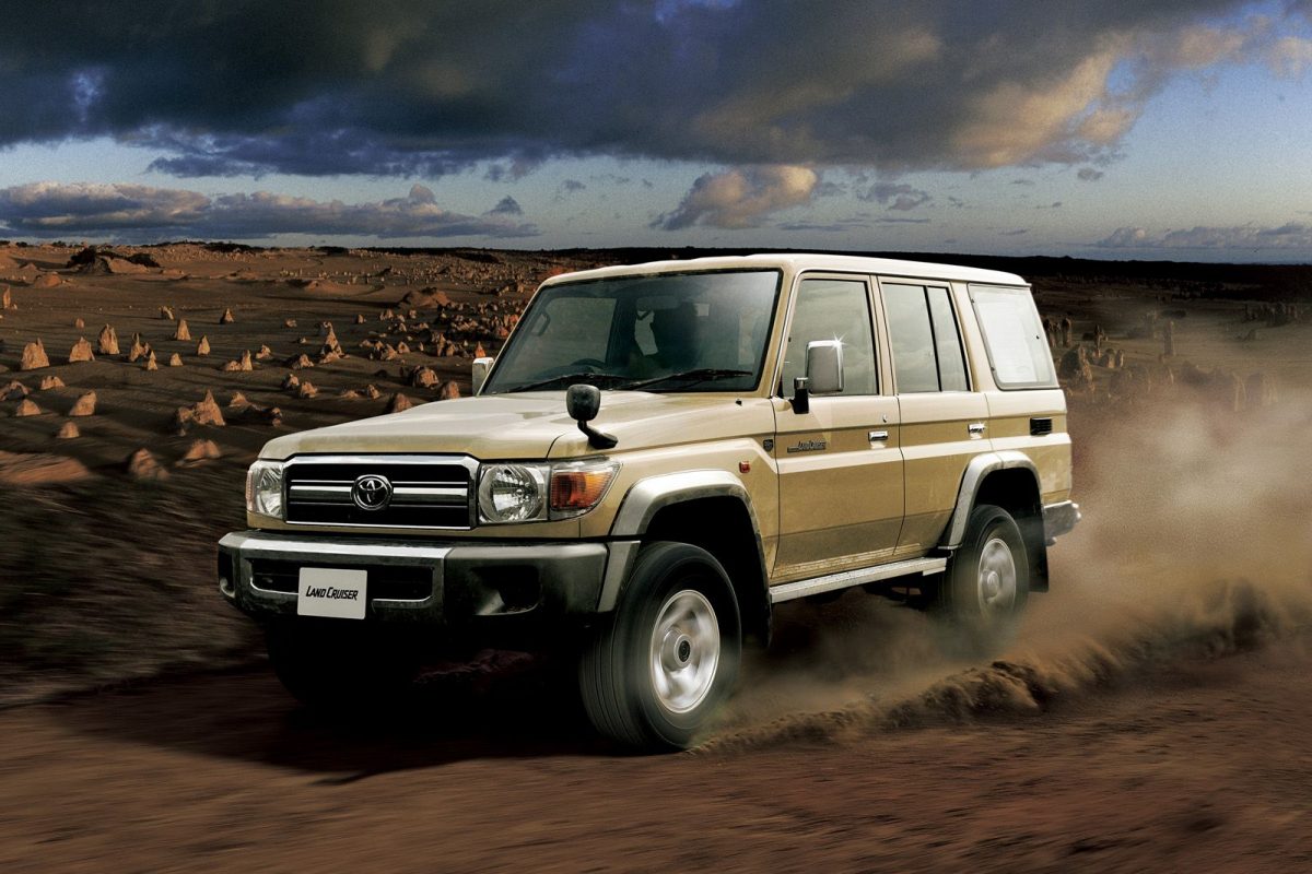 TOYOTA LAND CRUISER
