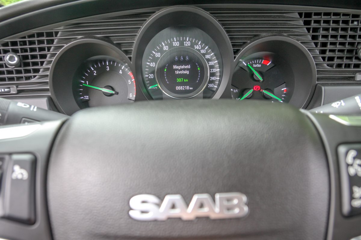 SAAB 9-5