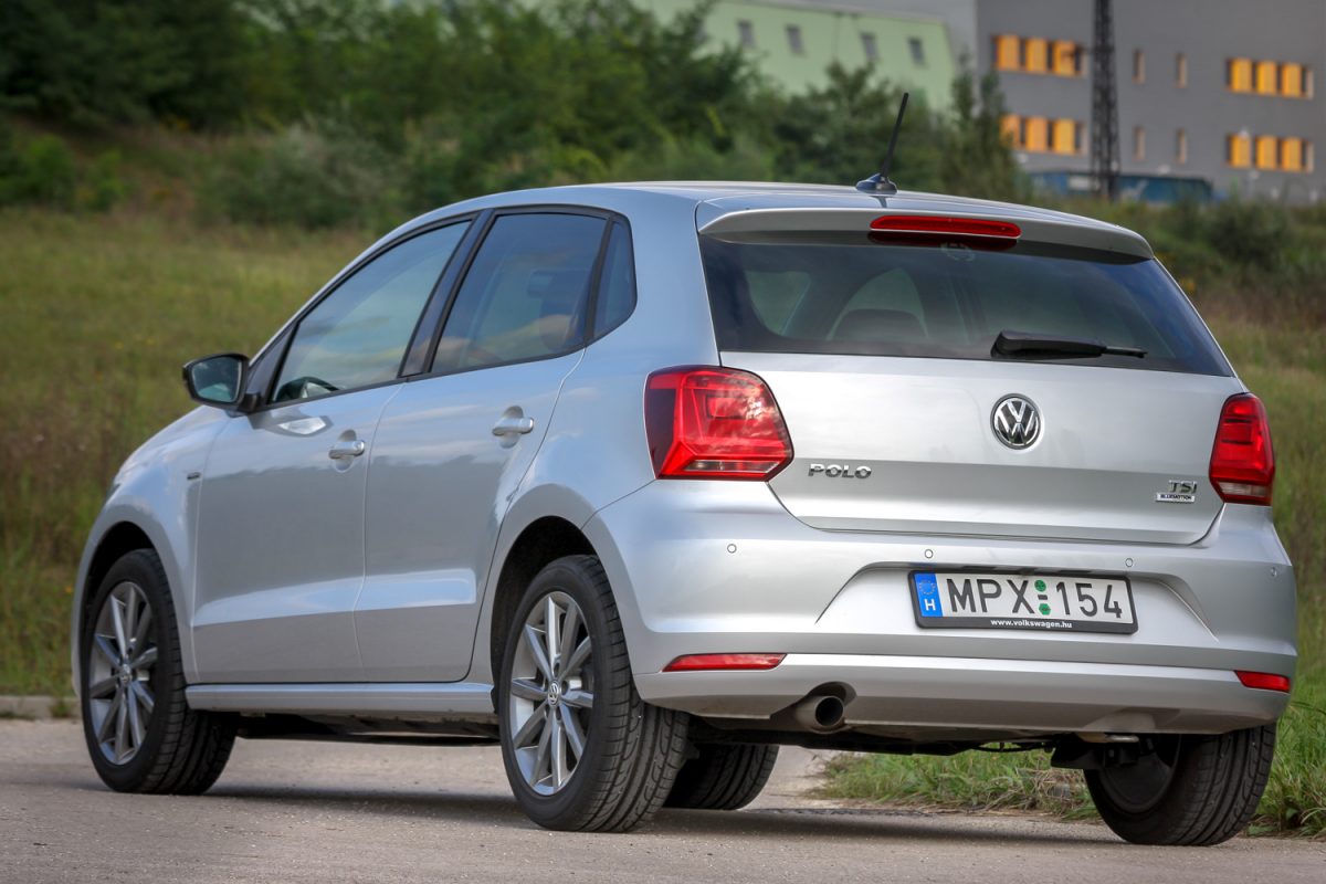VOLKSWAGEN POLO V