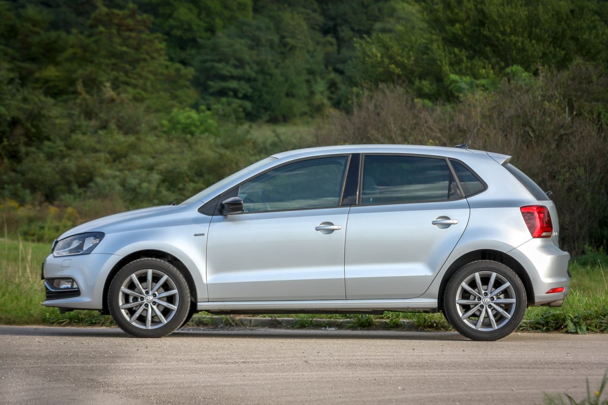 VOLKSWAGEN POLO V