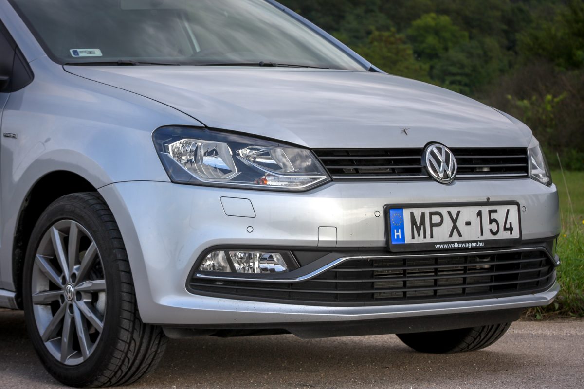 VOLKSWAGEN POLO V