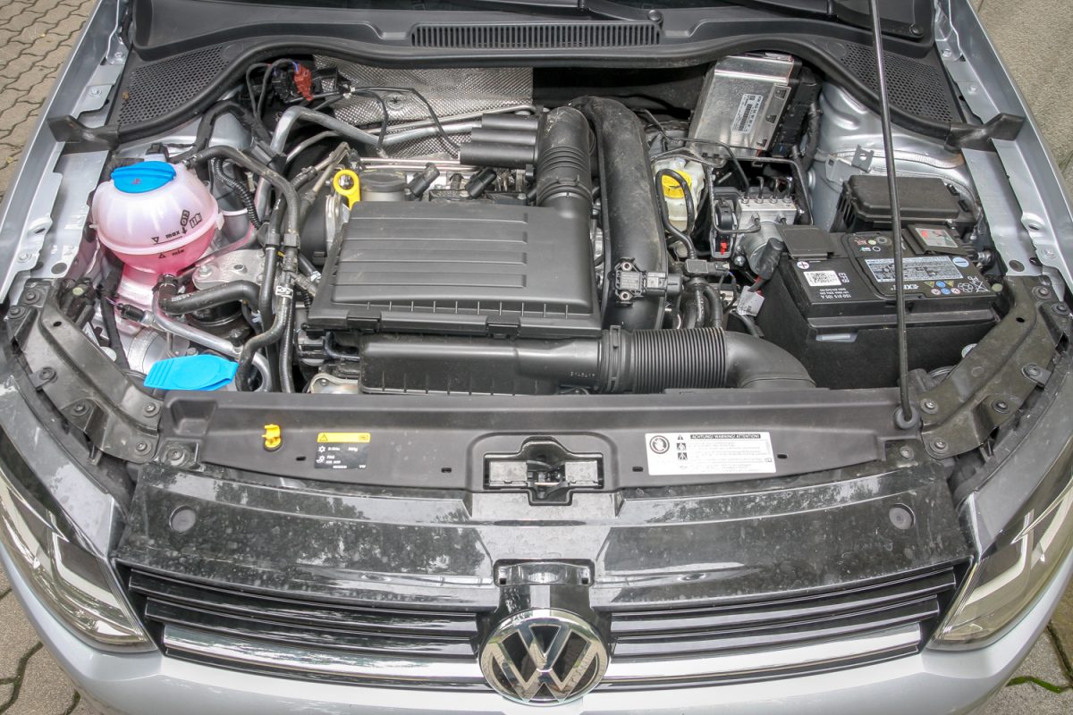 VOLKSWAGEN POLO V