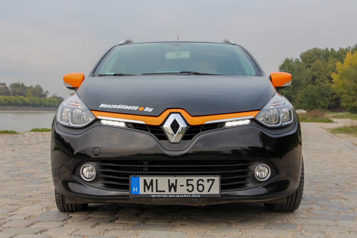RENAULT CLIO