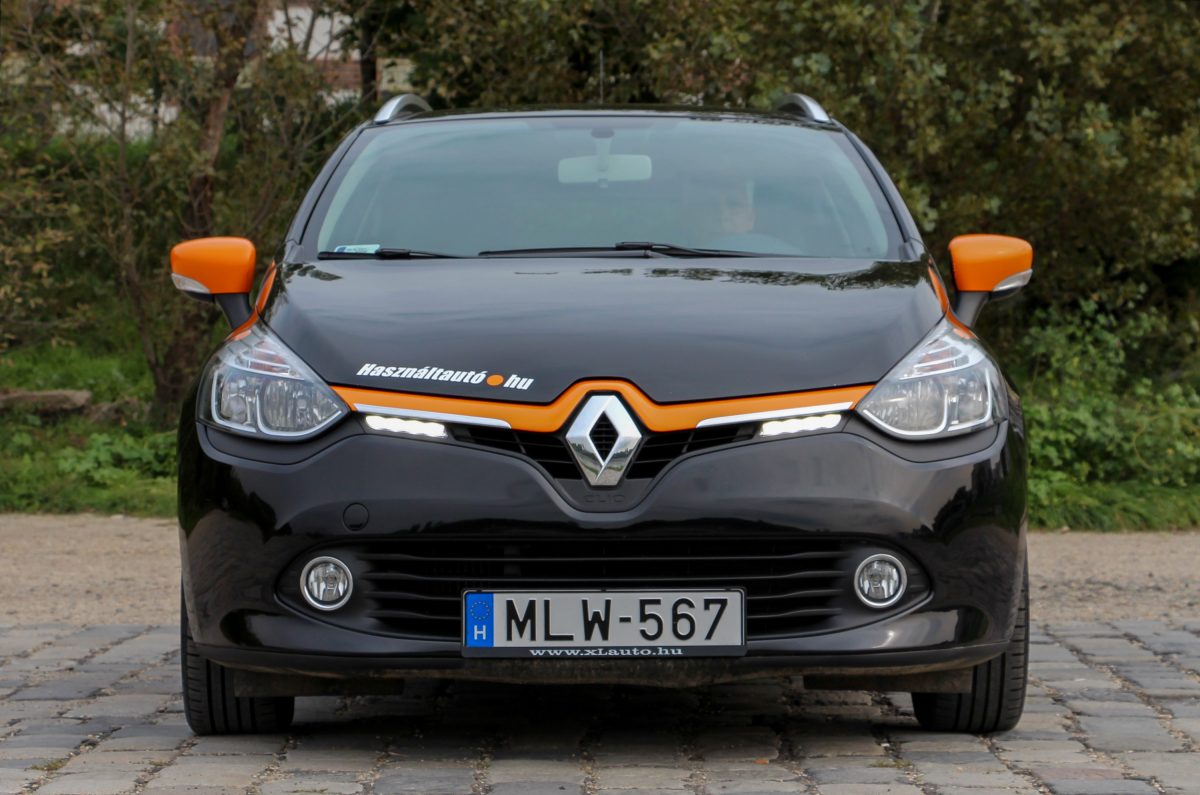 RENAULT CLIO