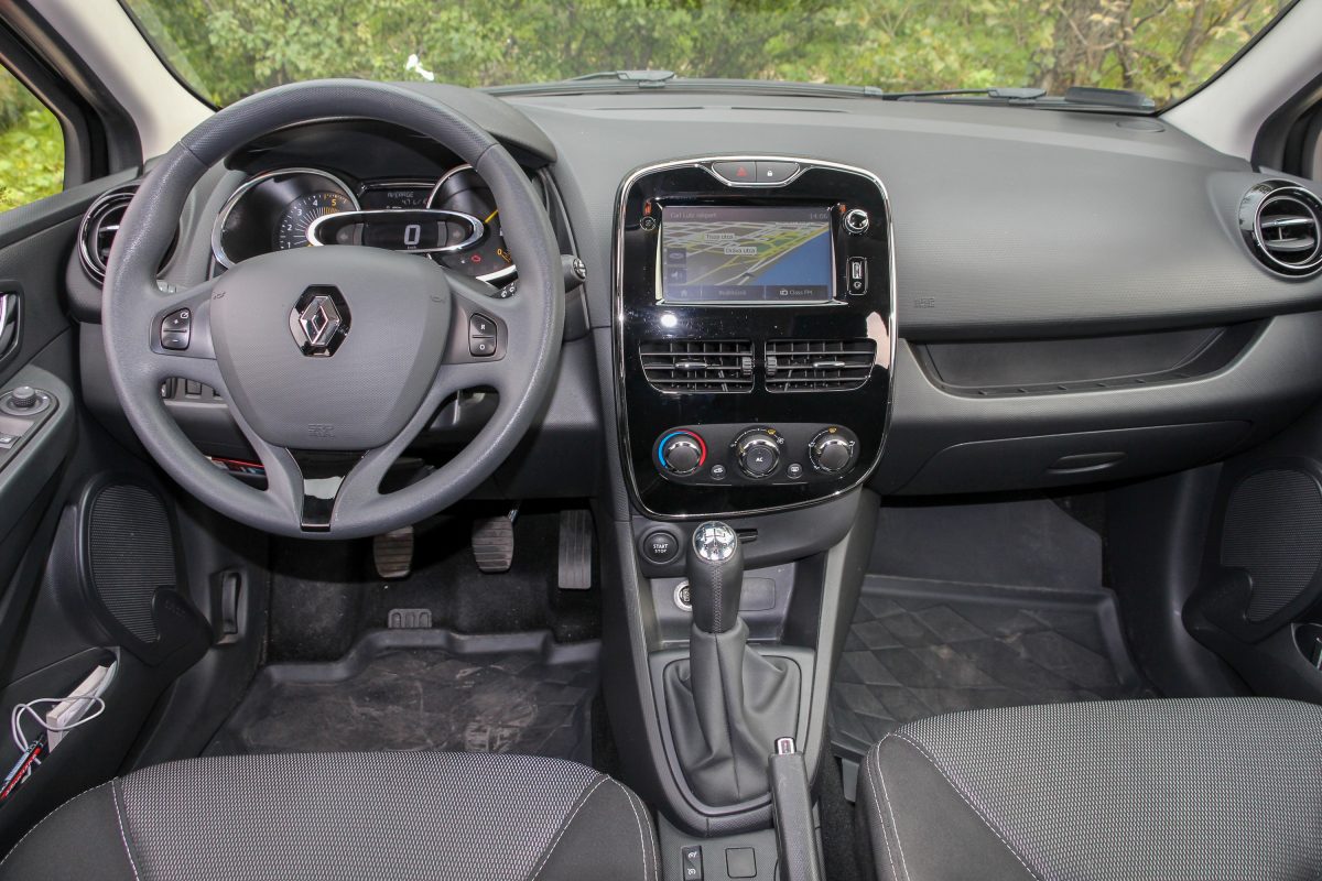 RENAULT CLIO