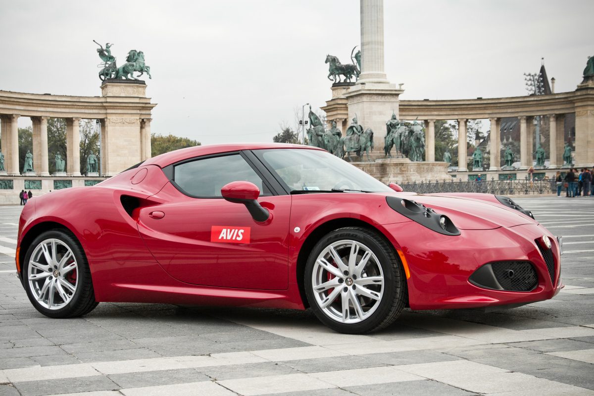 ALFA ROMEO 4C