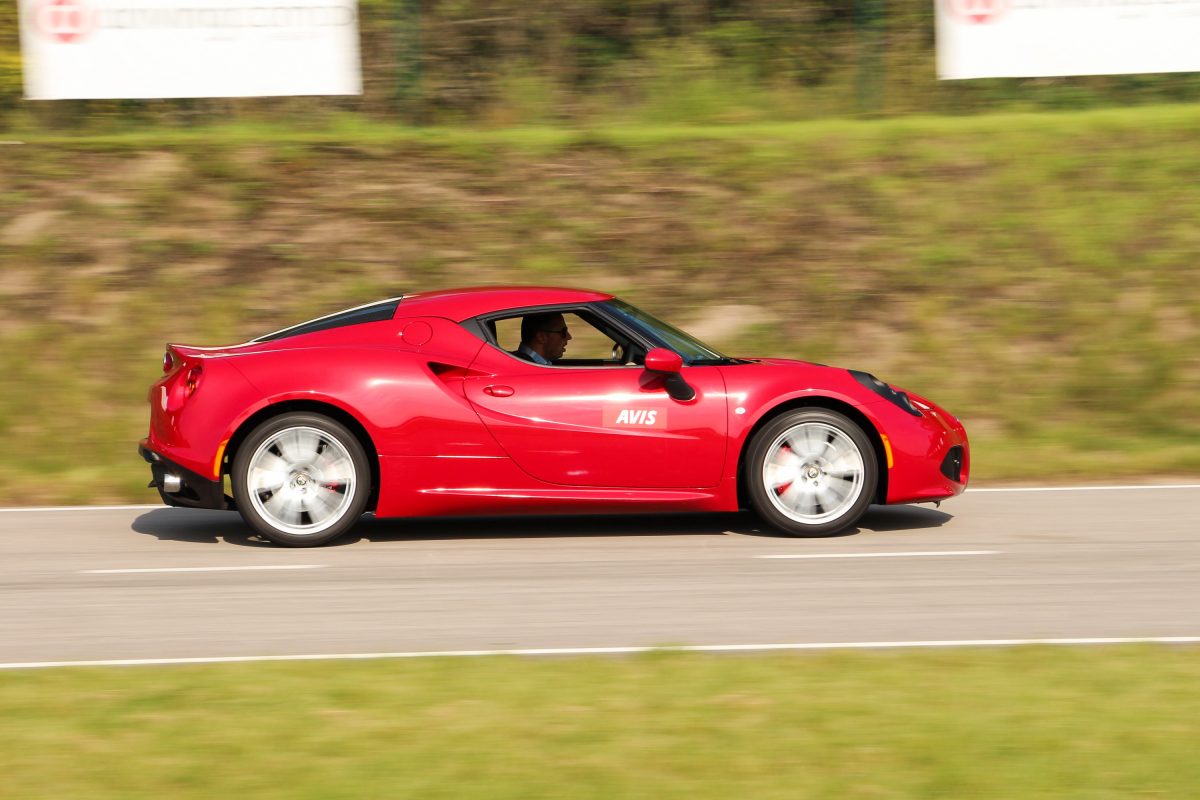 ALFA ROMEO 4C
