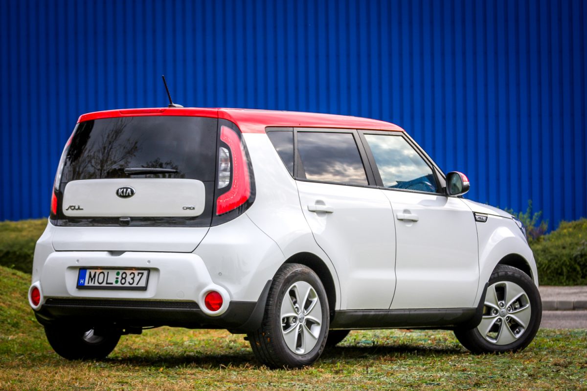 KIA SOUL