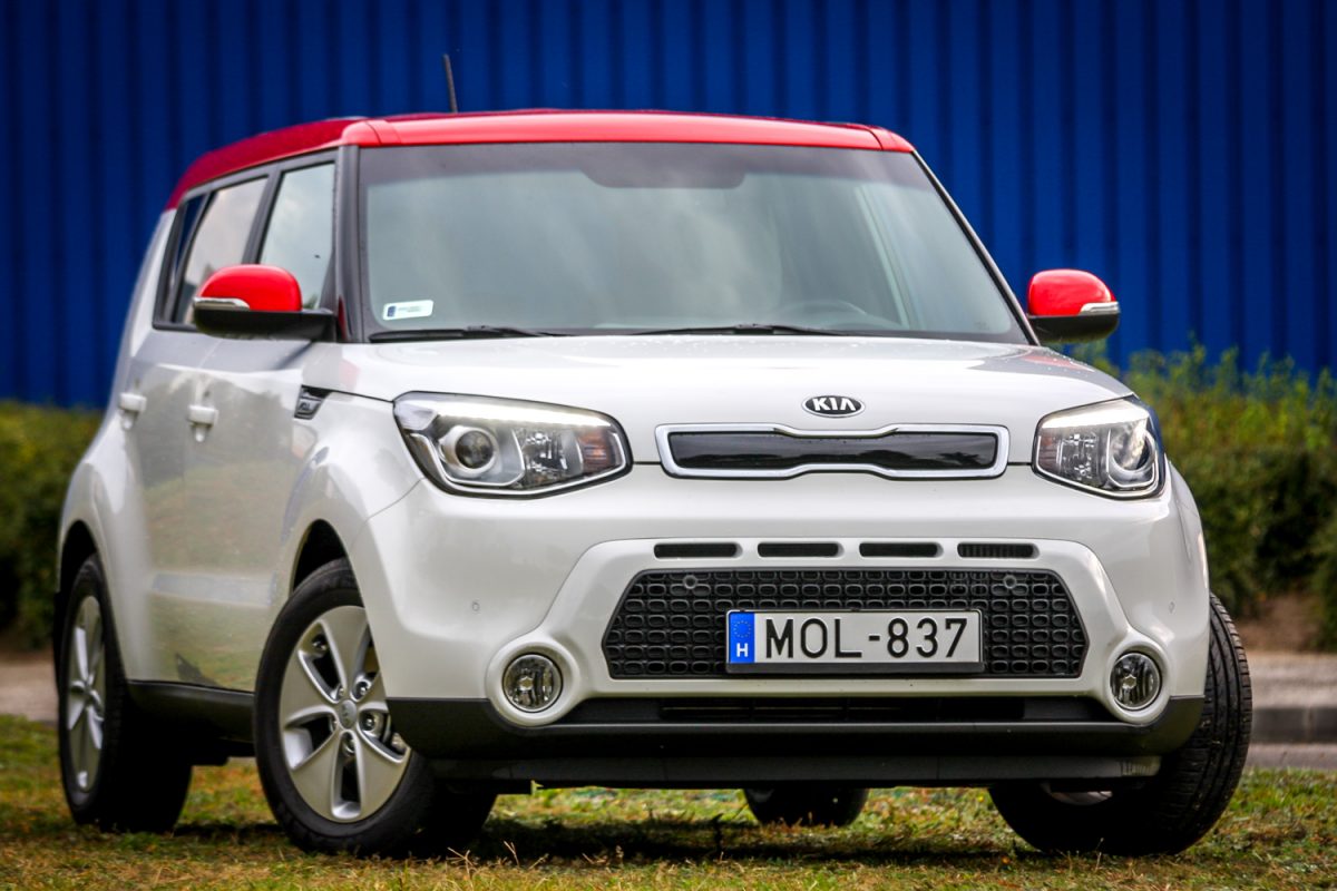 KIA SOUL