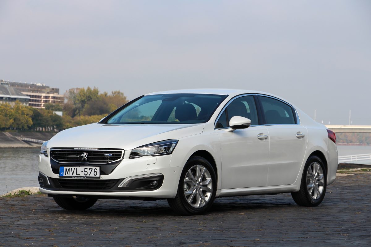 PEUGEOT 508