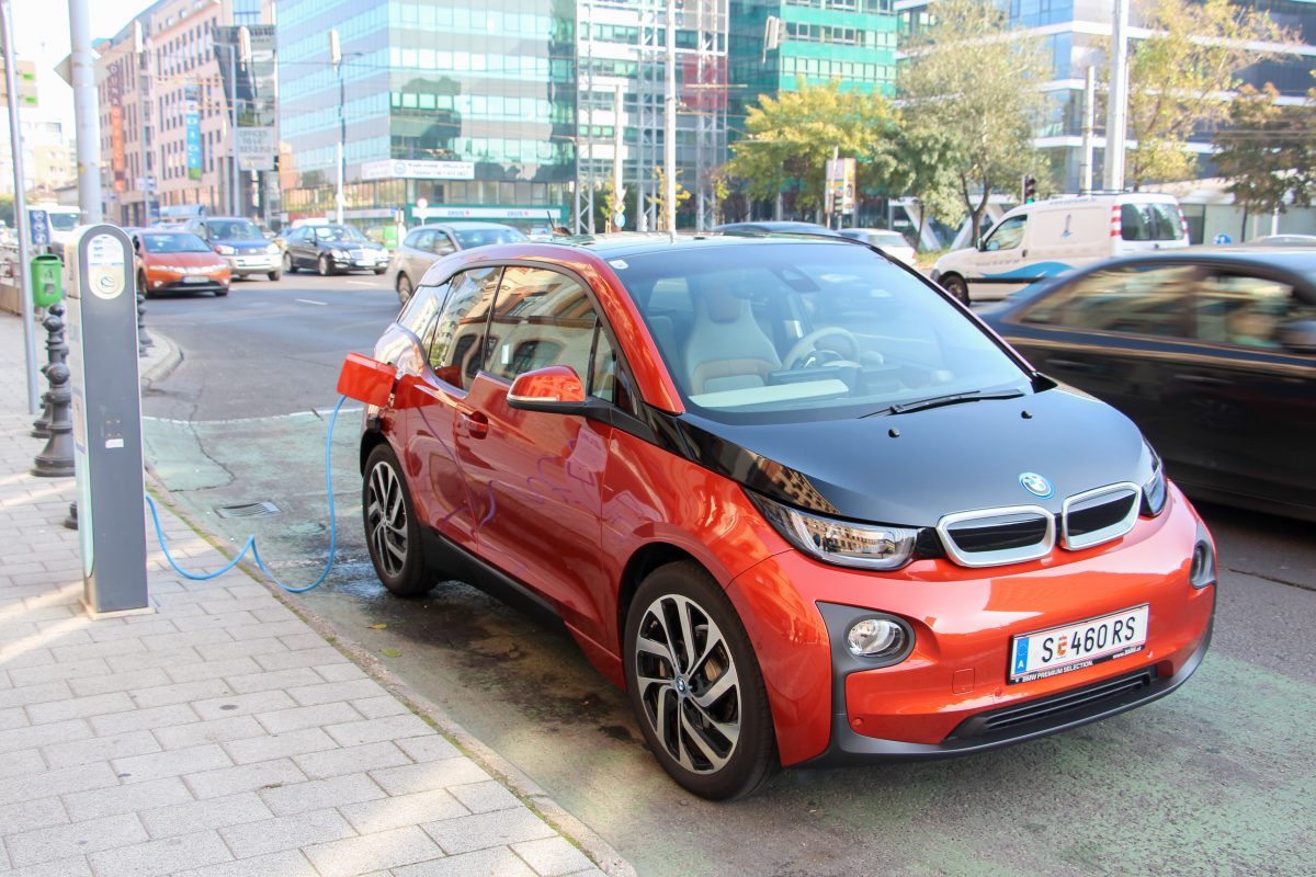 BMW I3