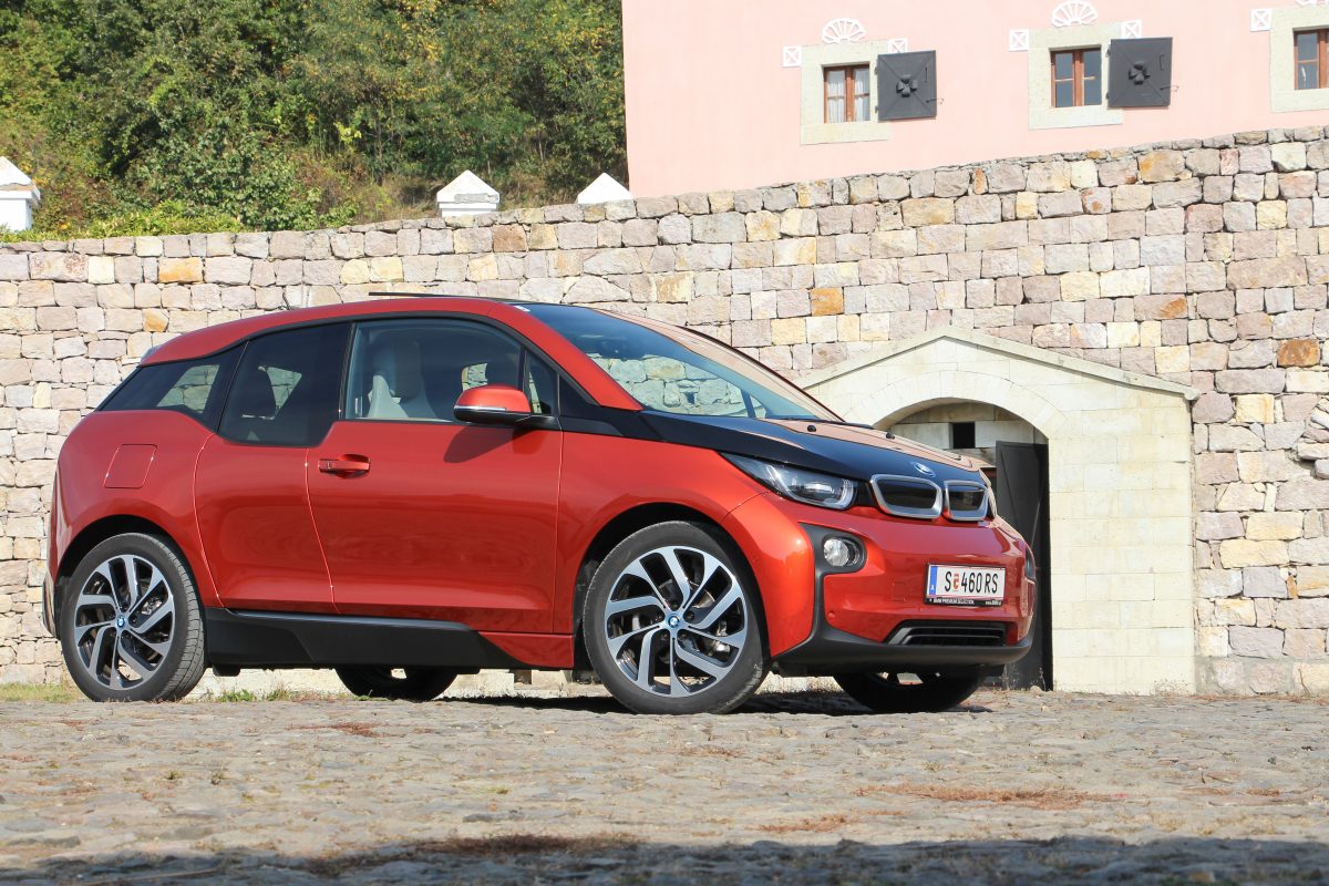BMW I3