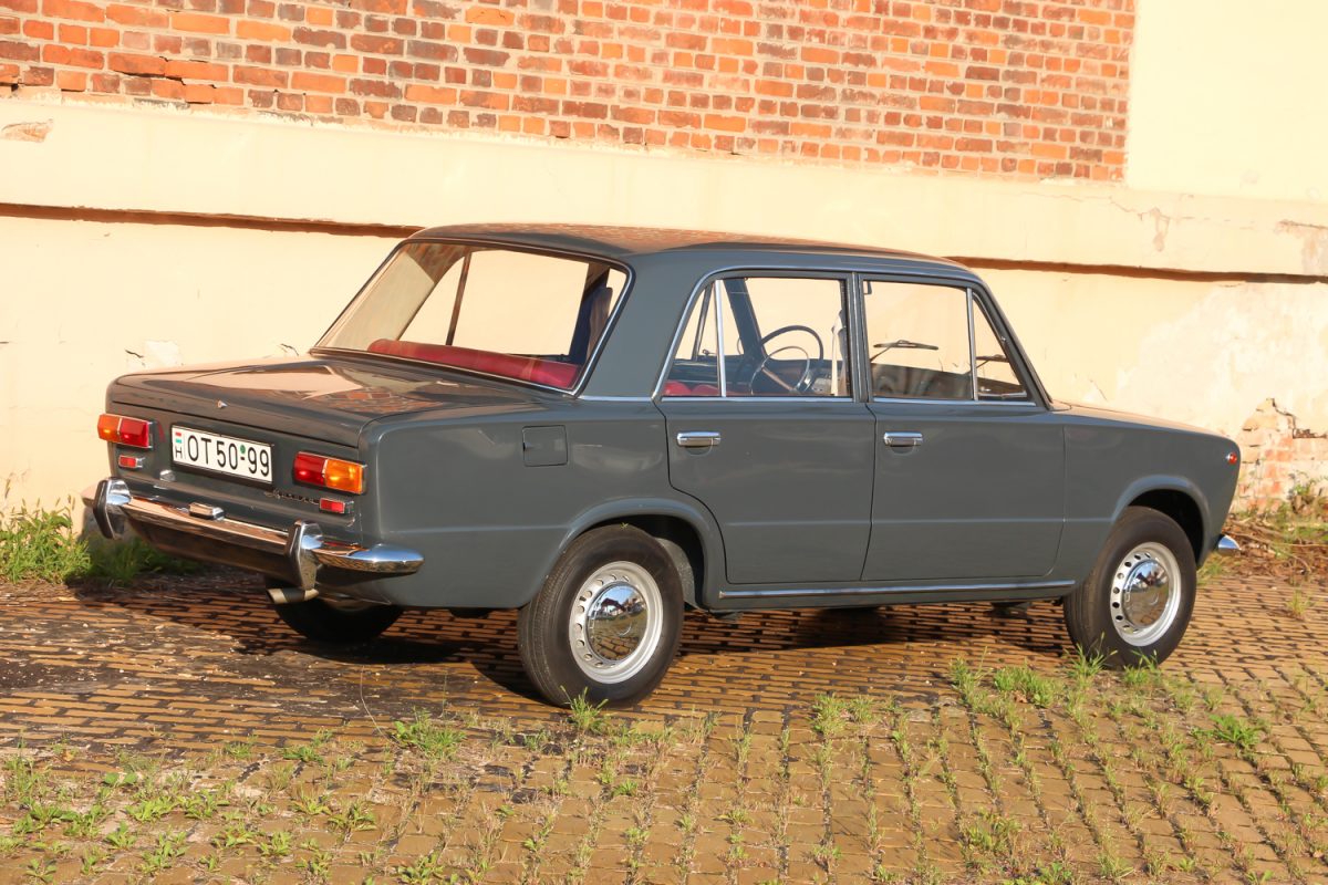 LADA