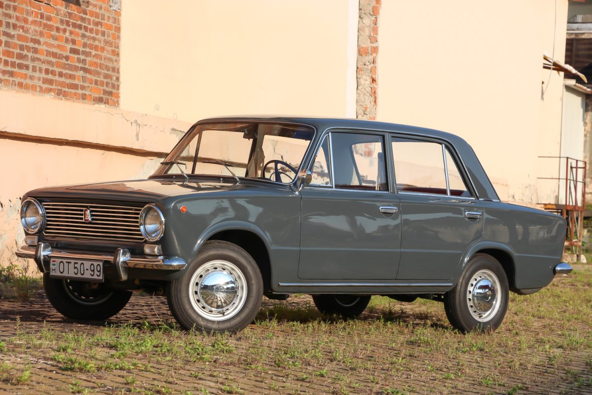 LADA