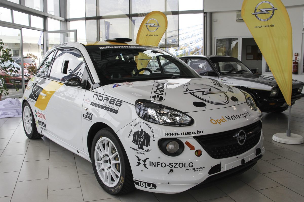 OPEL ADAM