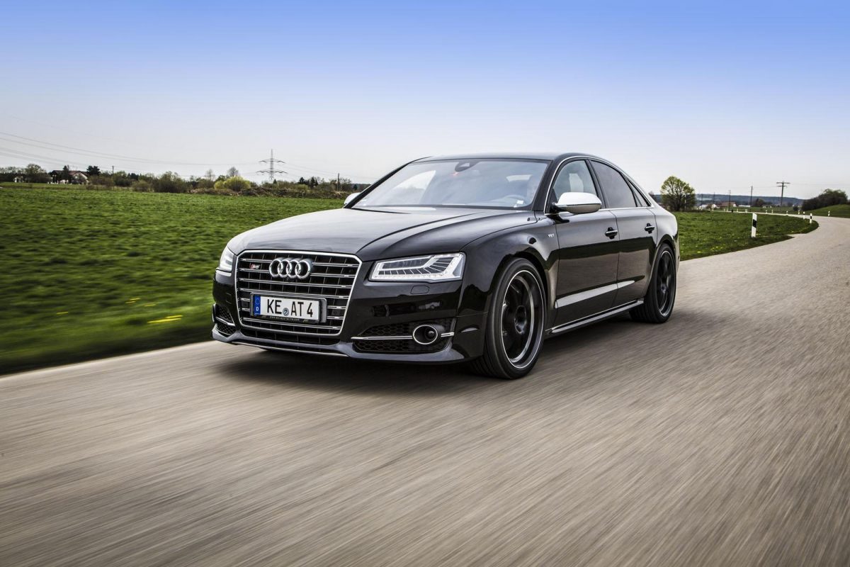 AUDI S8
