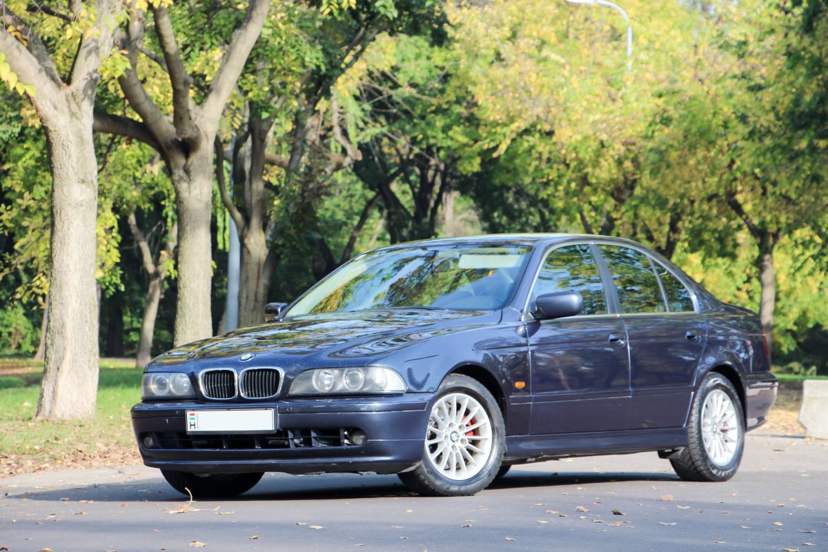 BMW 5-ÖS SOROZAT
