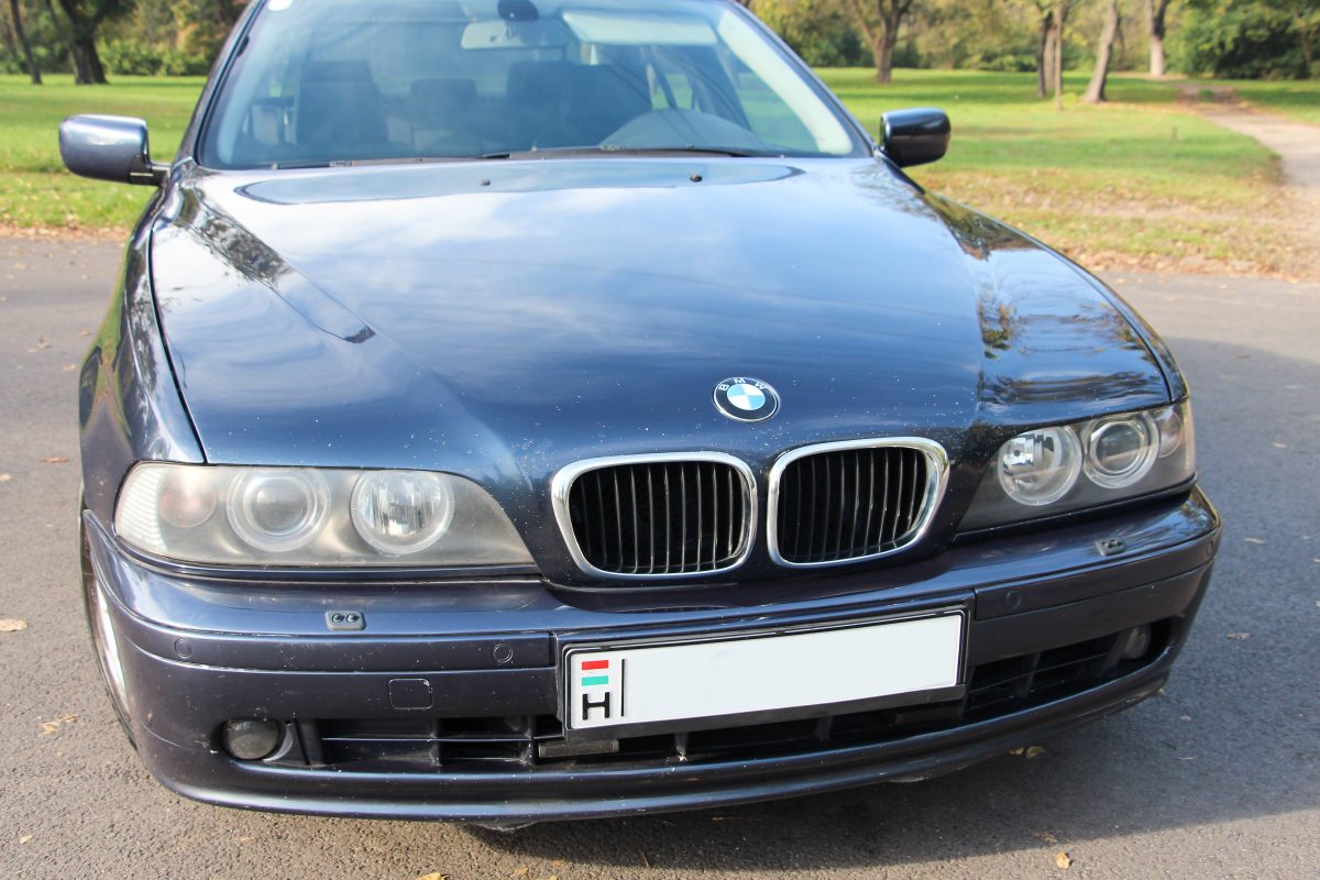 BMW 5-ÖS SOROZAT