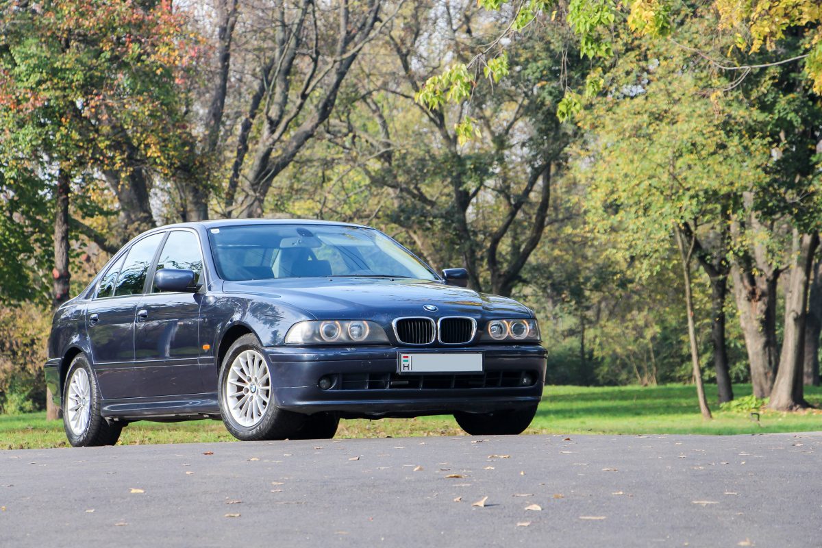 BMW 5-ÖS SOROZAT