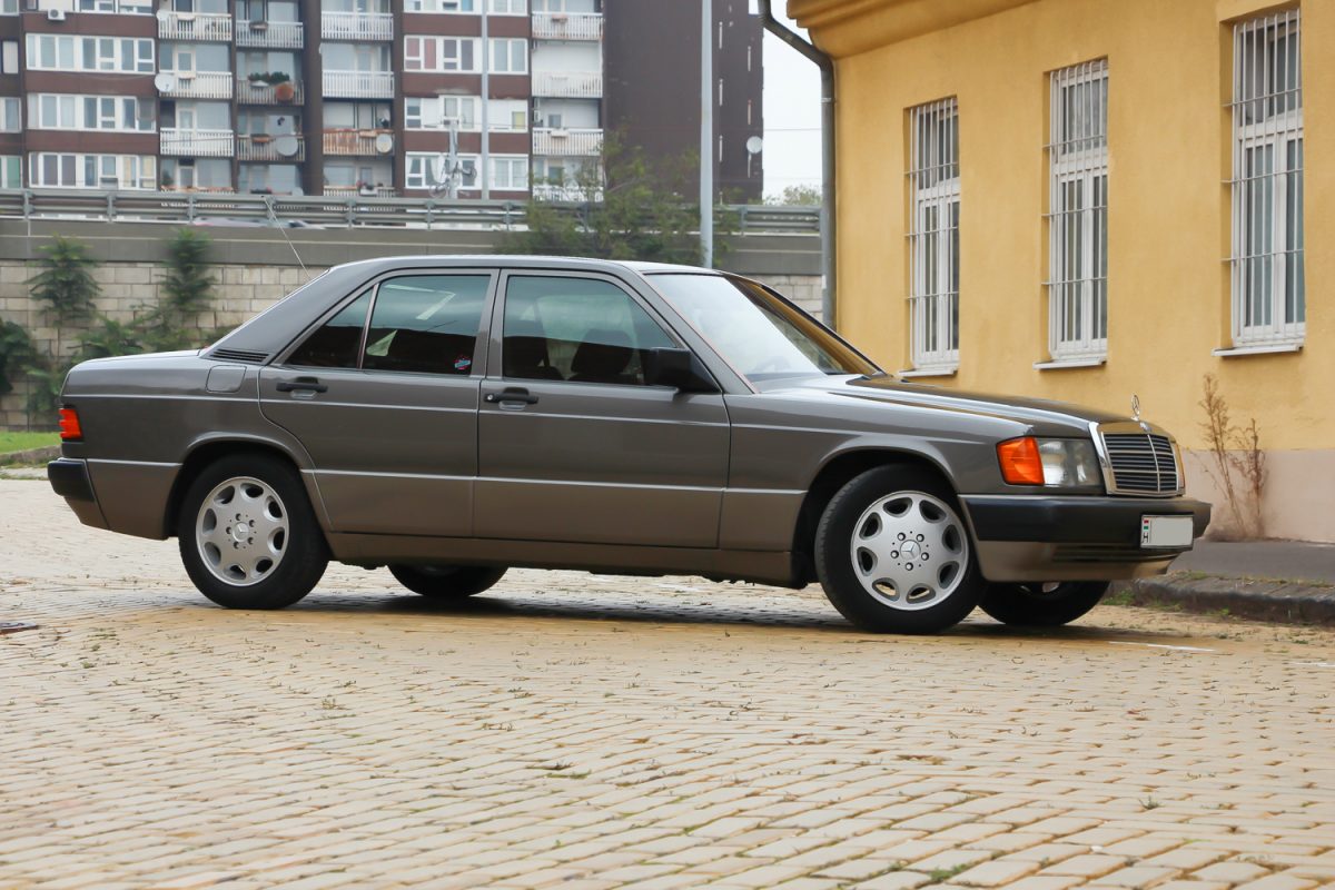 MERCEDES-BENZ